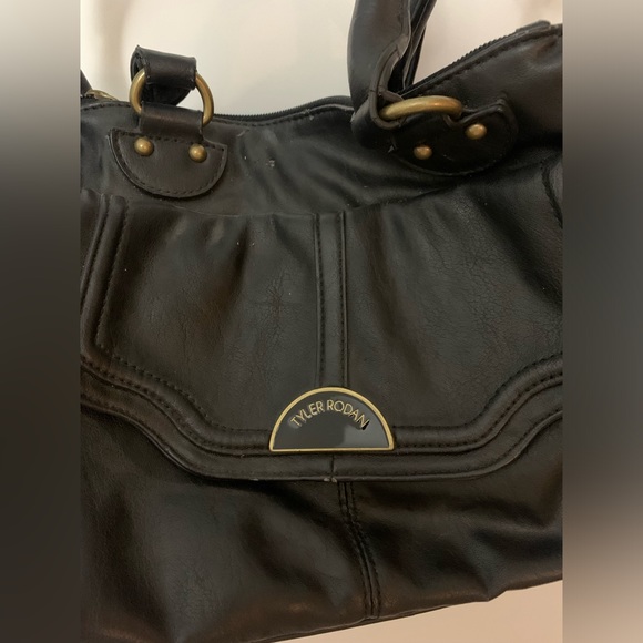Tyler Rodan black purse - Picture 2 of 10